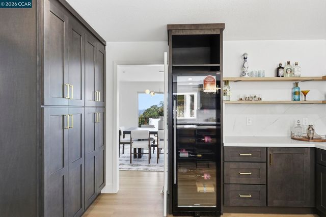 20 Surmont Ct, Lafayette, CA 94549