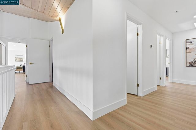 20 Surmont Ct, Lafayette, CA 94549