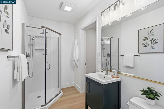20 Surmont Ct, Lafayette, CA 94549