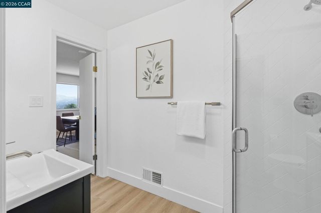 20 Surmont Ct, Lafayette, CA 94549