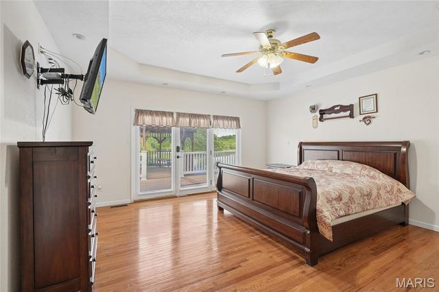 101 W Lakeview Drive, De Soto, MO 63020