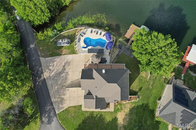 101 W Lakeview Drive, De Soto, MO 63020