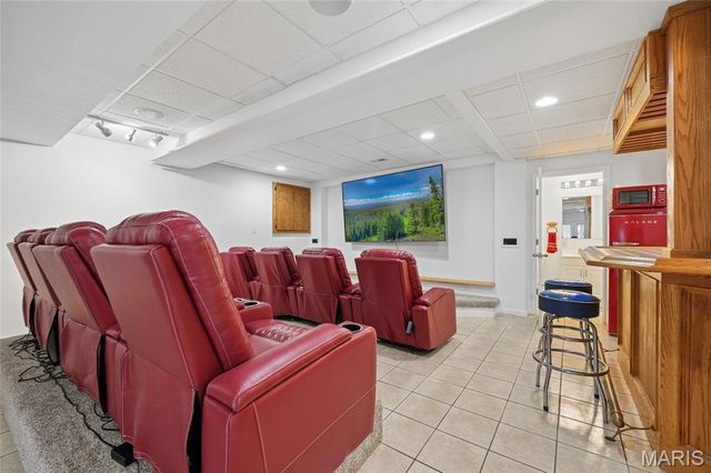 101 W Lakeview Drive, De Soto, MO 63020