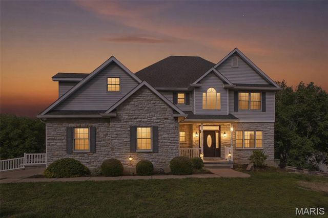 101 W Lakeview Drive, De Soto, MO 63020