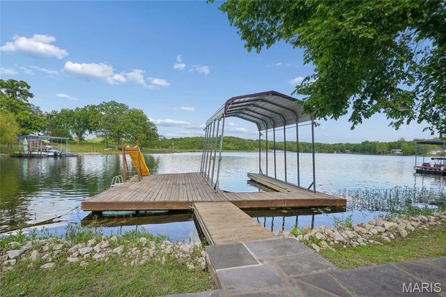 101 W Lakeview Drive, De Soto, MO 63020