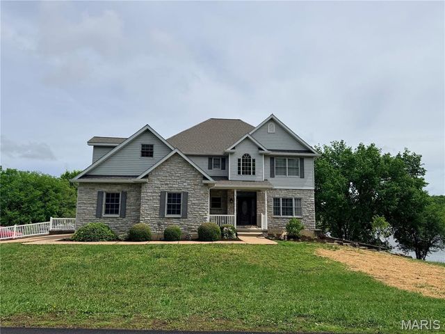 101 W Lakeview Drive, De Soto, MO 63020