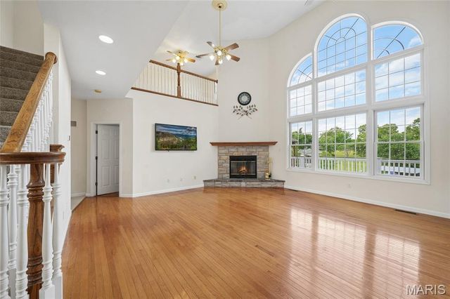 101 W Lakeview Drive, De Soto, MO 63020