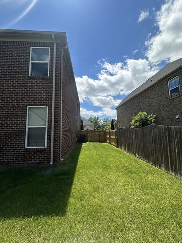 5448 Pisano St, Mount Juliet, TN 37122