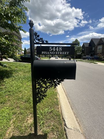 5448 Pisano St, Mount Juliet, TN 37122