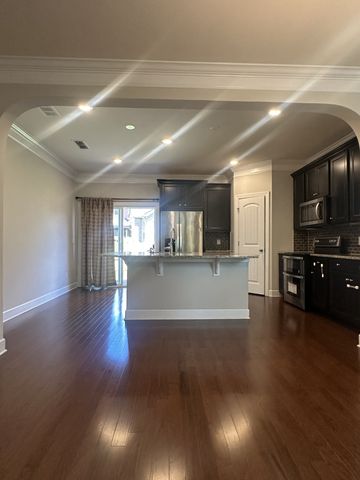 5448 Pisano St, Mount Juliet, TN 37122