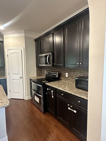 5448 Pisano St, Mount Juliet, TN 37122