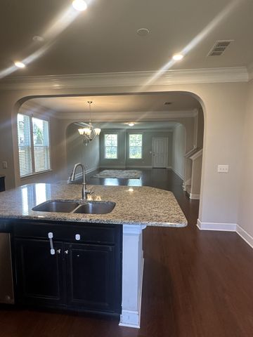 5448 Pisano St, Mount Juliet, TN 37122