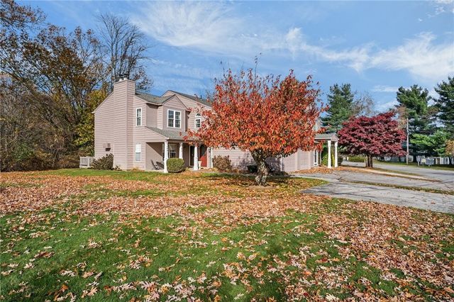 15 Nipmuc Trail A, North Providence, RI 02904