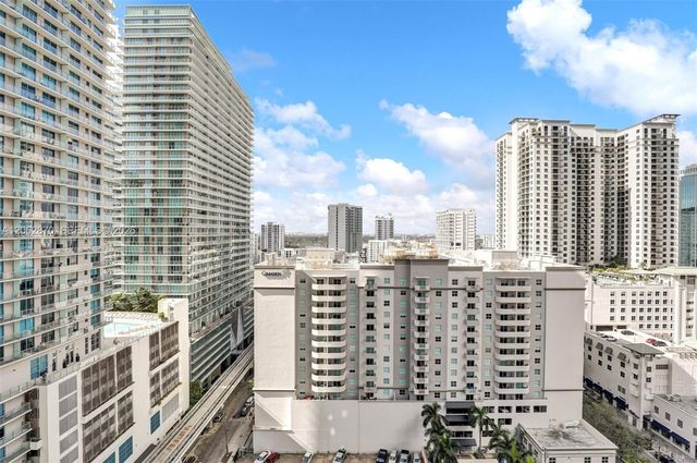 1000 Brickell Plaza 1904, Miami, FL 33131