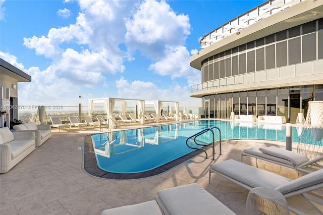1000 Brickell Plaza 1904, Miami, FL 33131