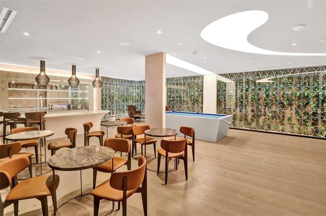 1000 Brickell Plaza 1904, Miami, FL 33131