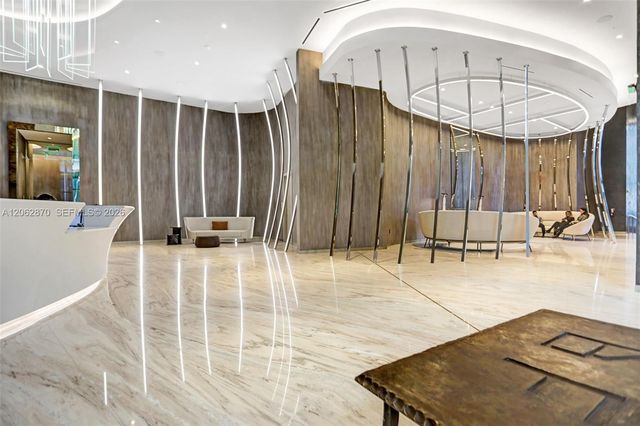 1000 Brickell Plaza 1904, Miami, FL 33131