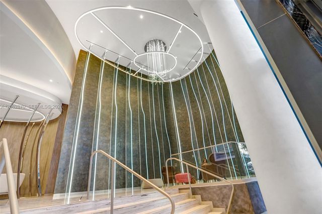 1000 Brickell Plaza 1904, Miami, FL 33131