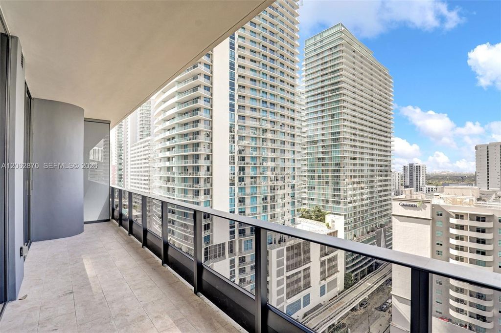1000 Brickell Plaza 1904, Miami, FL 33131