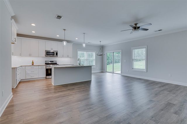 202 Meadow Lane, Easley, SC 29642