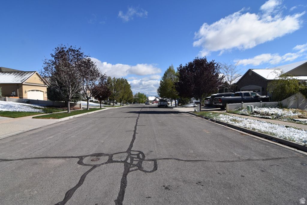 Image 5 of property listing at 1105 Valley View Dr Unit 132, Santaquin, UT 84655