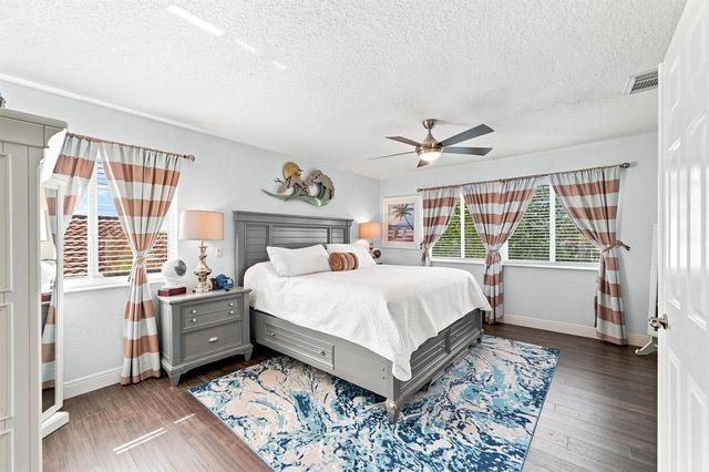 12115 NW 52nd Court, Coral Springs, FL 33076