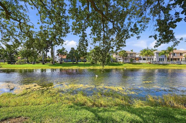 12115 NW 52nd Court, Coral Springs, FL 33076