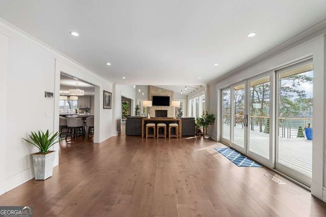 677 Layfield Branch Road, Hamilton, GA 31811