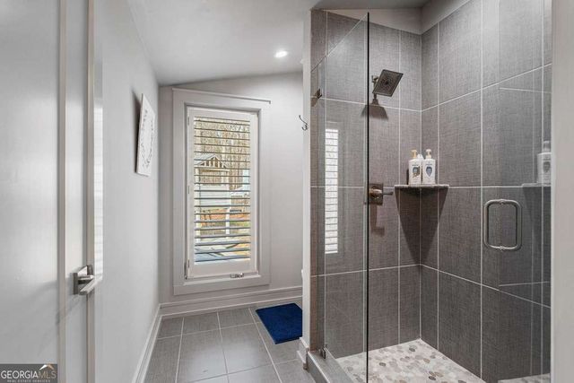677 Layfield Branch Road, Hamilton, GA 31811