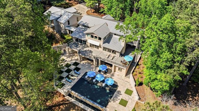 677 Layfield Branch Road, Hamilton, GA 31811