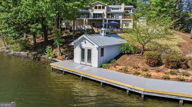 677 Layfield Branch Road, Hamilton, GA 31811