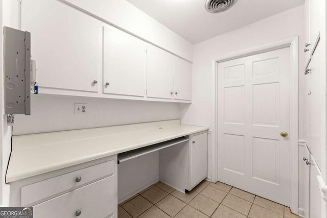 1002 Dixon Drive, Gainesville, GA 30501