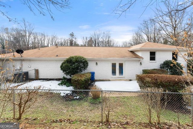 1002 Dixon Drive, Gainesville, GA 30501