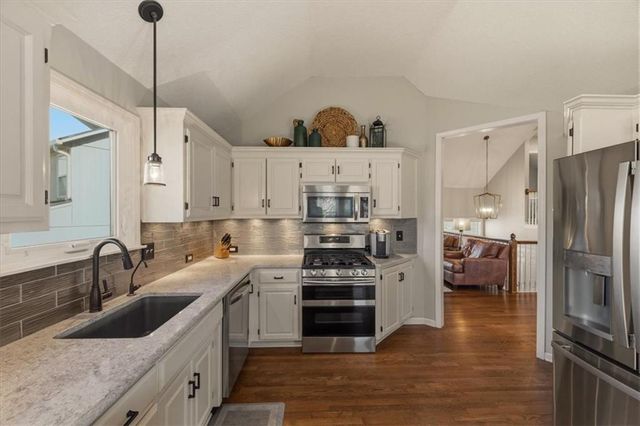 13653 W 129th Street, Olathe, KS 66062