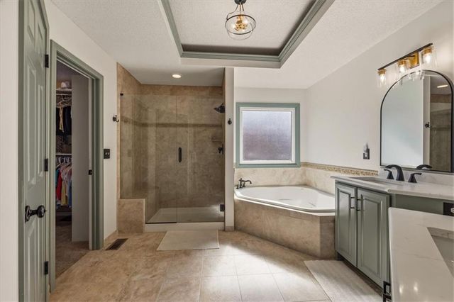 13653 W 129th Street, Olathe, KS 66062