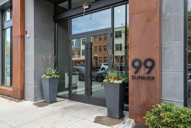99 Sumner St 321, Boston, MA 02128