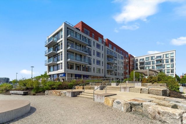 99 Sumner St 321, Boston, MA 02128