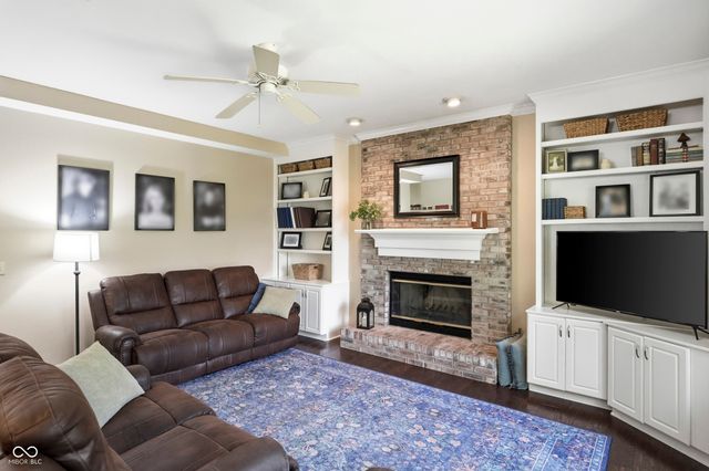 9801 Logan Lane, Fishers, IN 46037