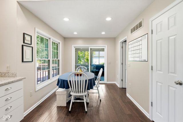 9801 Logan Lane, Fishers, IN 46037