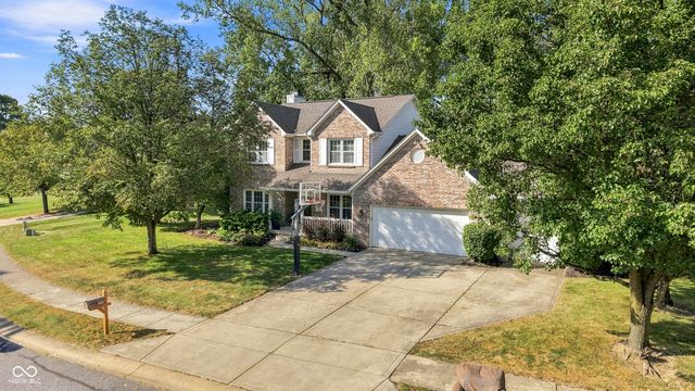 9801 Logan Lane, Fishers, IN 46037