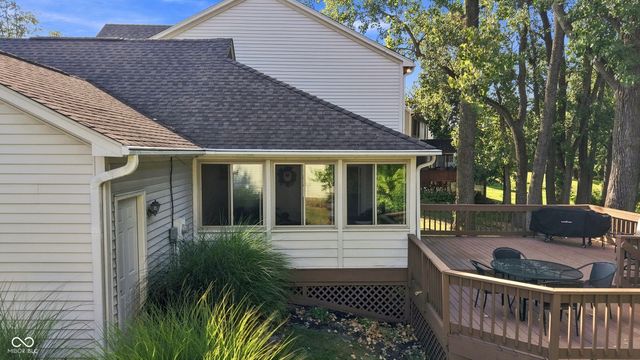 9801 Logan Lane, Fishers, IN 46037