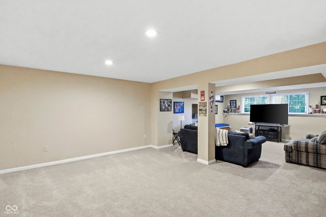 9801 Logan Lane, Fishers, IN 46037