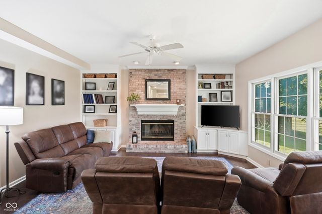 9801 Logan Lane, Fishers, IN 46037