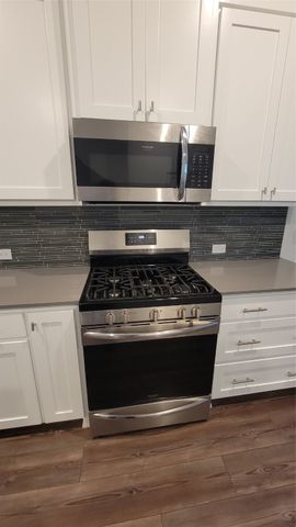 2739 Levee Lane, Lewisville, TX 75067