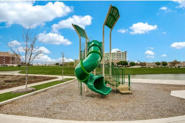 2739 Levee Lane, Lewisville, TX 75067