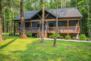 118 Deerwood Court, Dickson, TN 37055