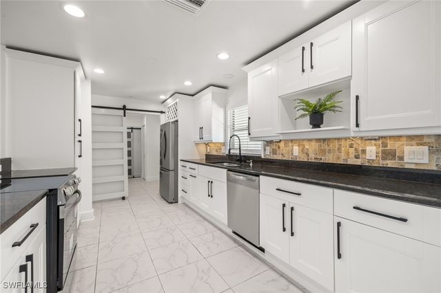 3429 Sleepy Hollow LN, Punta Gorda, FL 33950