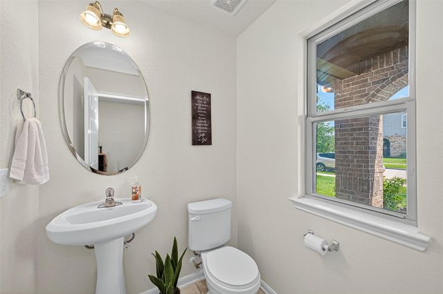 2610 Cabin Cove Lane, Houston, TX 77038