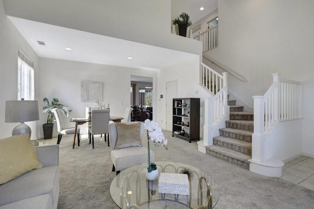 Image 3 of property listing at 28 Donna Adelle Court, San Jose, CA 95127