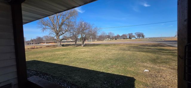 300 Central Avenue S, Hollandale, MN 56045